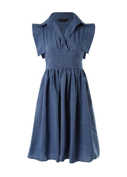 Casual solid color flying sleeve dress