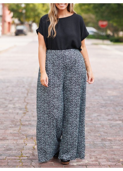 Floral pattern loose wide leg pants