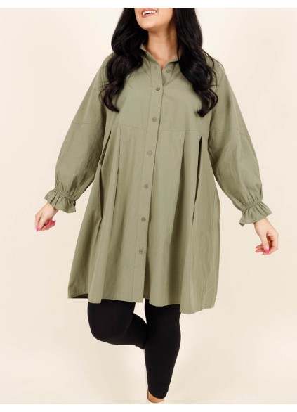 Green pleated button loose fitting shirt