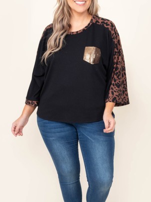 Spliced leopard patch pocket sequin T-shirt