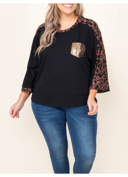 Spliced leopard patch pocket sequin T-shirt