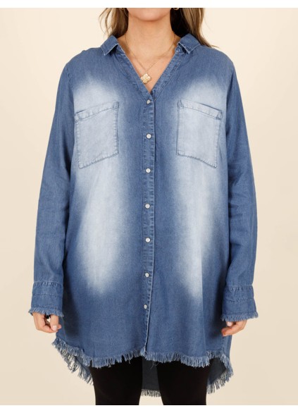 Tassel pocket washed denim shirt