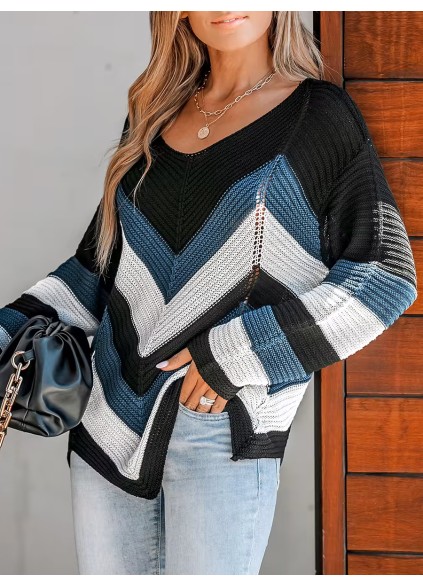 V-shaped asymmetric hem sweater