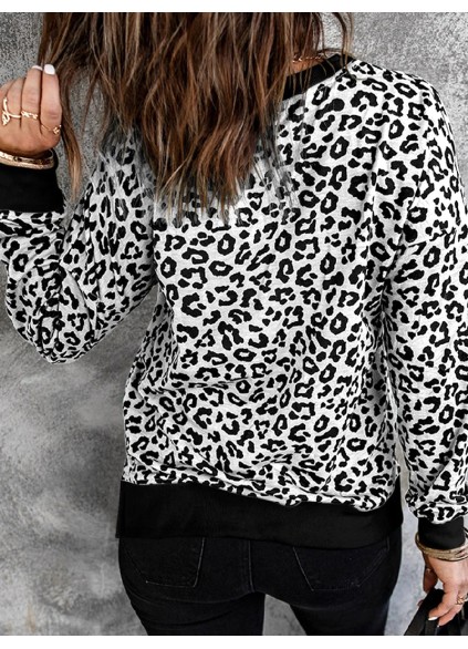 Women's leopard print crew neck sweatshirt