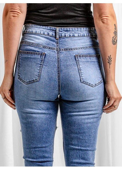 Women's ripped slim fit mid-rise jeans