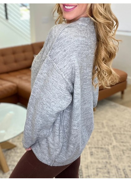 Women's round neck solid color sweater