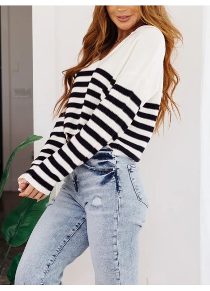 Women's V-neck striped sweater